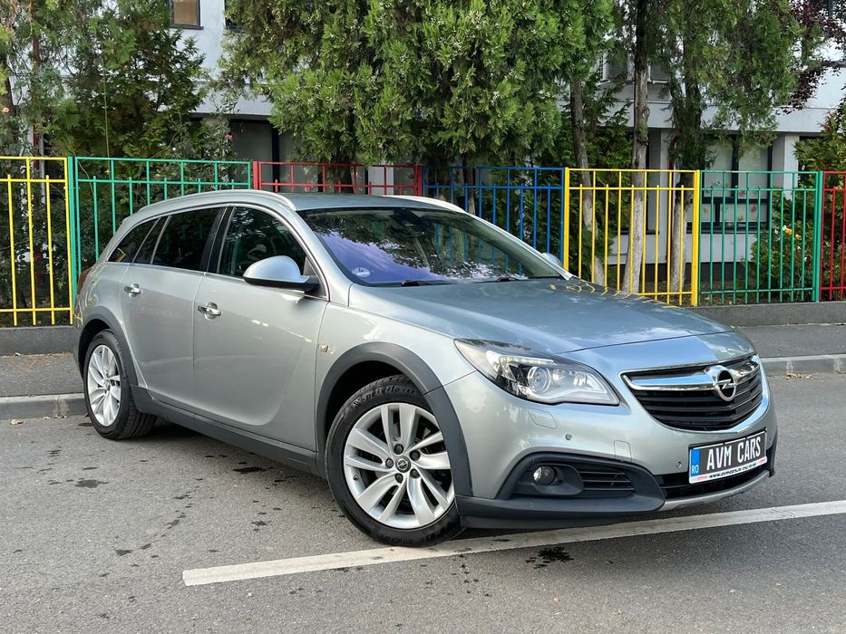 Opel Insignia Primul Proprietar/ 4X4/ Bi-Turbo/ Diesel/ Bi-Xenon/ Key Less/ Navi