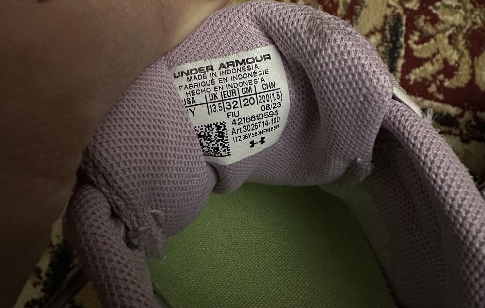 Vand pantofi sport Under Armour Pursuit 3 nr. 32