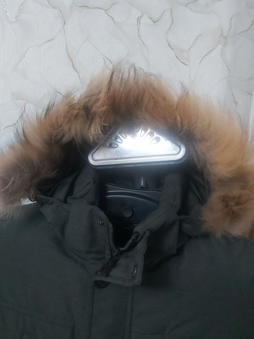 Куртка зимняя с натуральным воротником