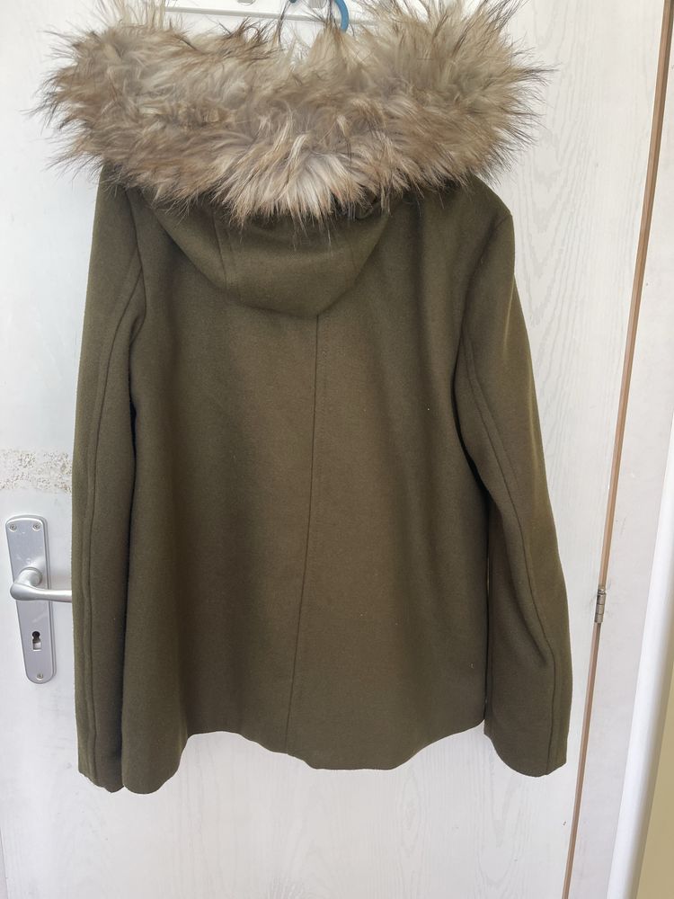 Дамско палто ZARA зелено XS