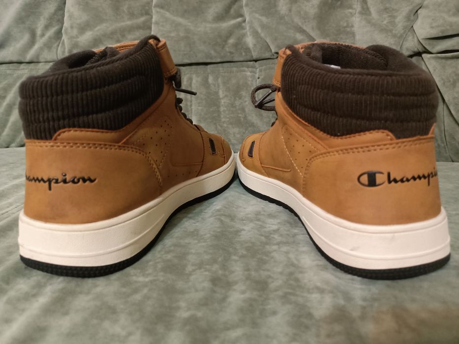 Încălțăminte CHAMPION