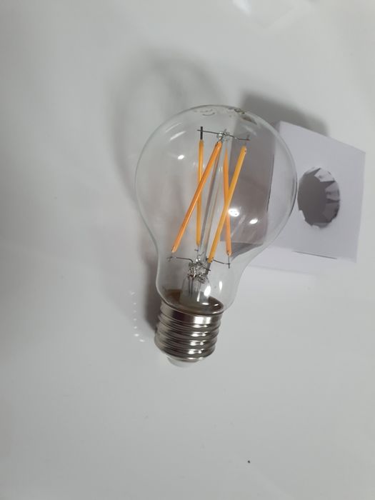 3 x becuri LED Philips cu filament clasic dimabile