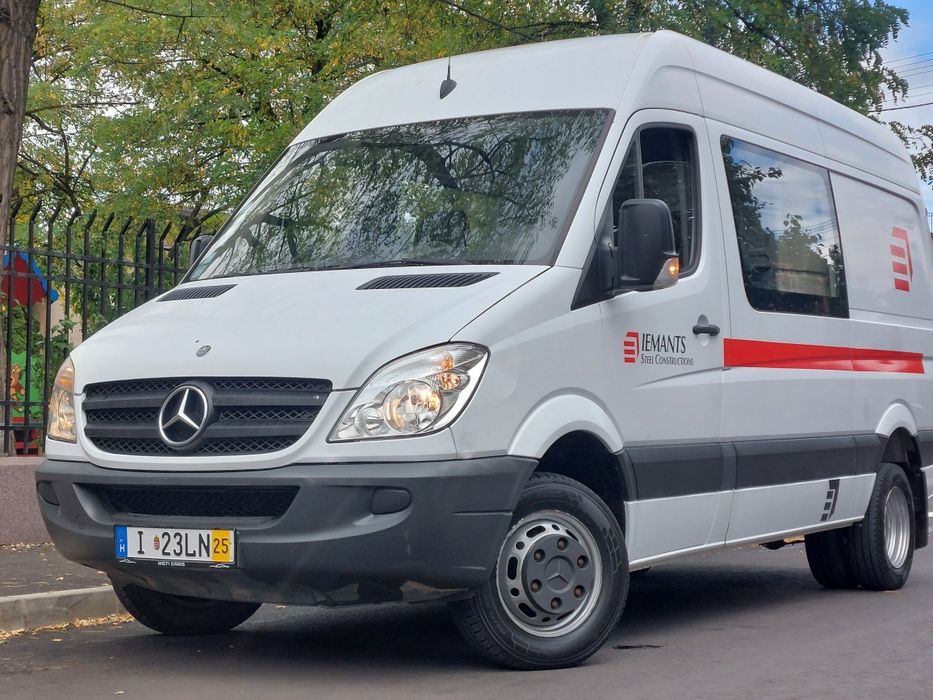 Mercedes Sprinter // 5 Locuri si Marfa // Mixta //
