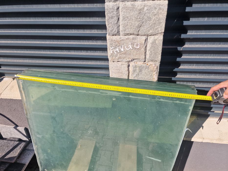 Темперирани стъкла 16 мм. бели