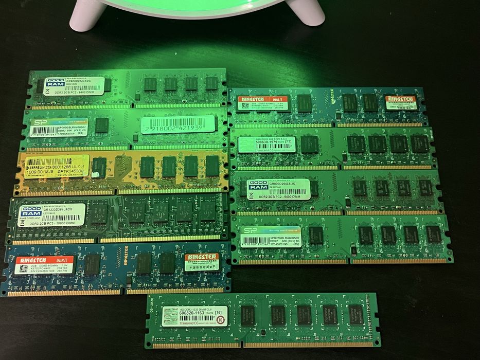 Продам оперативную память ПК DDR2 / DDR3 (2GB и 4GB)