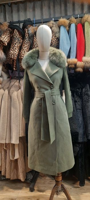 палта от естествен косъм/манта/якета