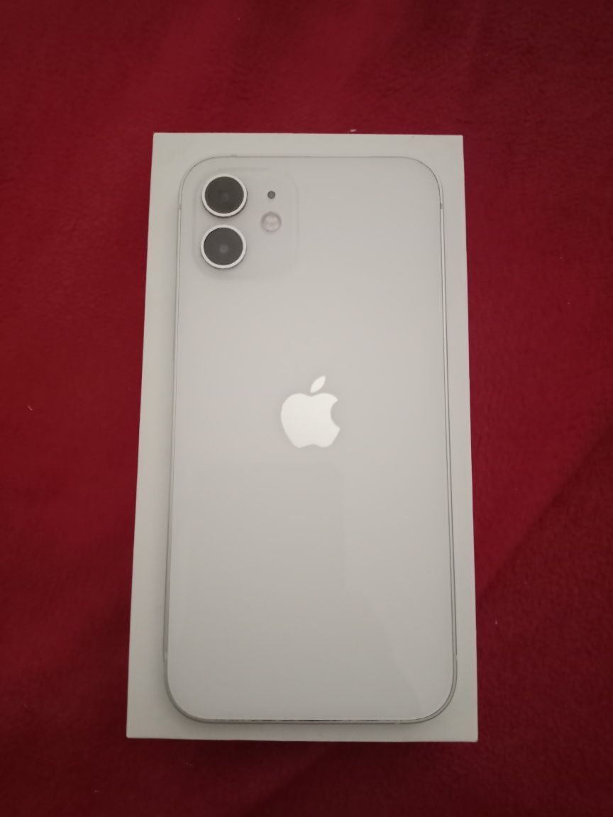 Iphone 12, White