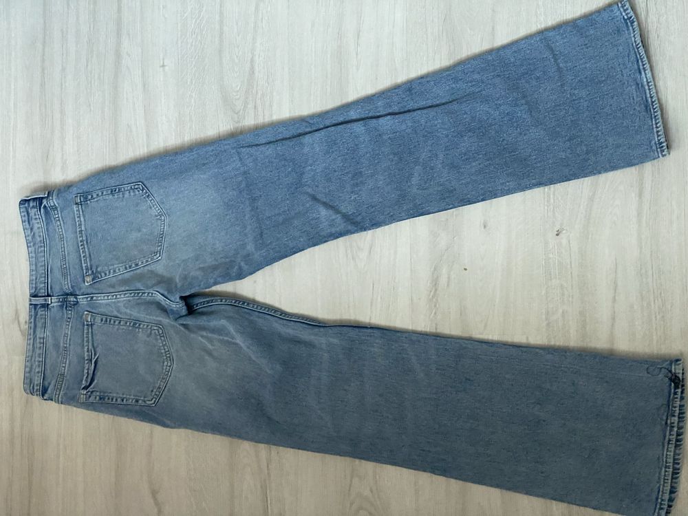 H&M дънки висока талия