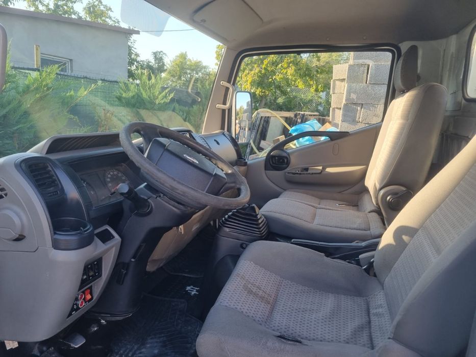 Nissan Cabstar 35 - 14