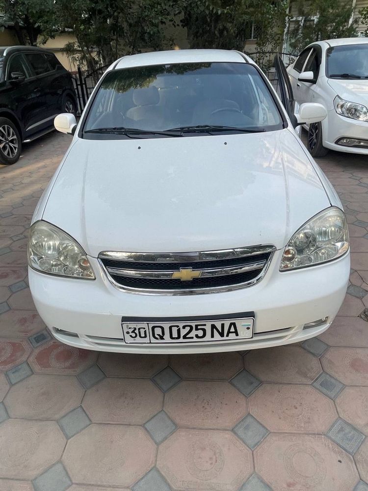 Lacetti 2011 xolati yaxshi