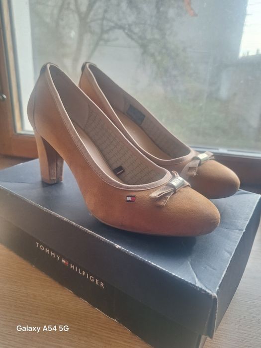 Pantofi cu toc damă