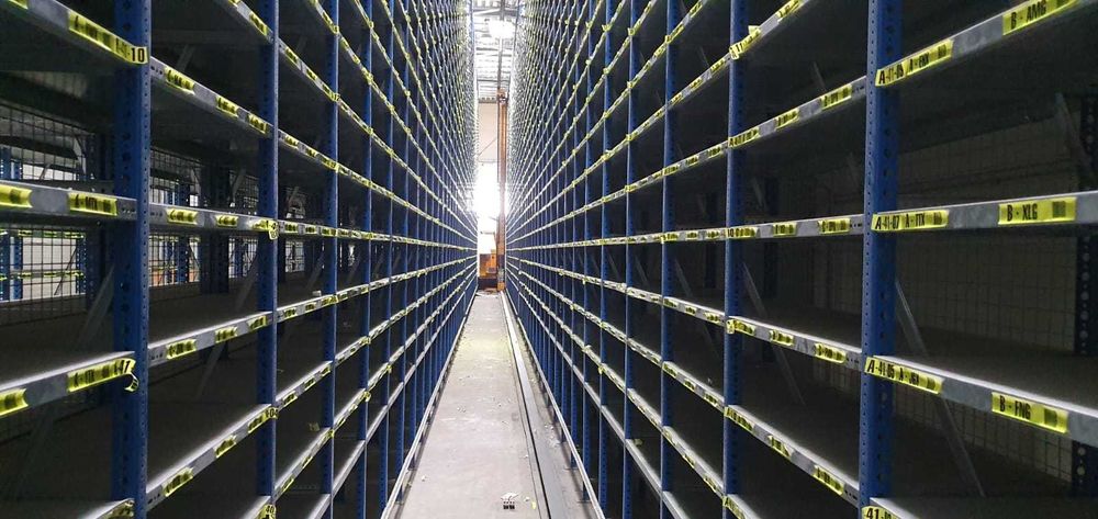 Rafturi de Service sau Arhiva