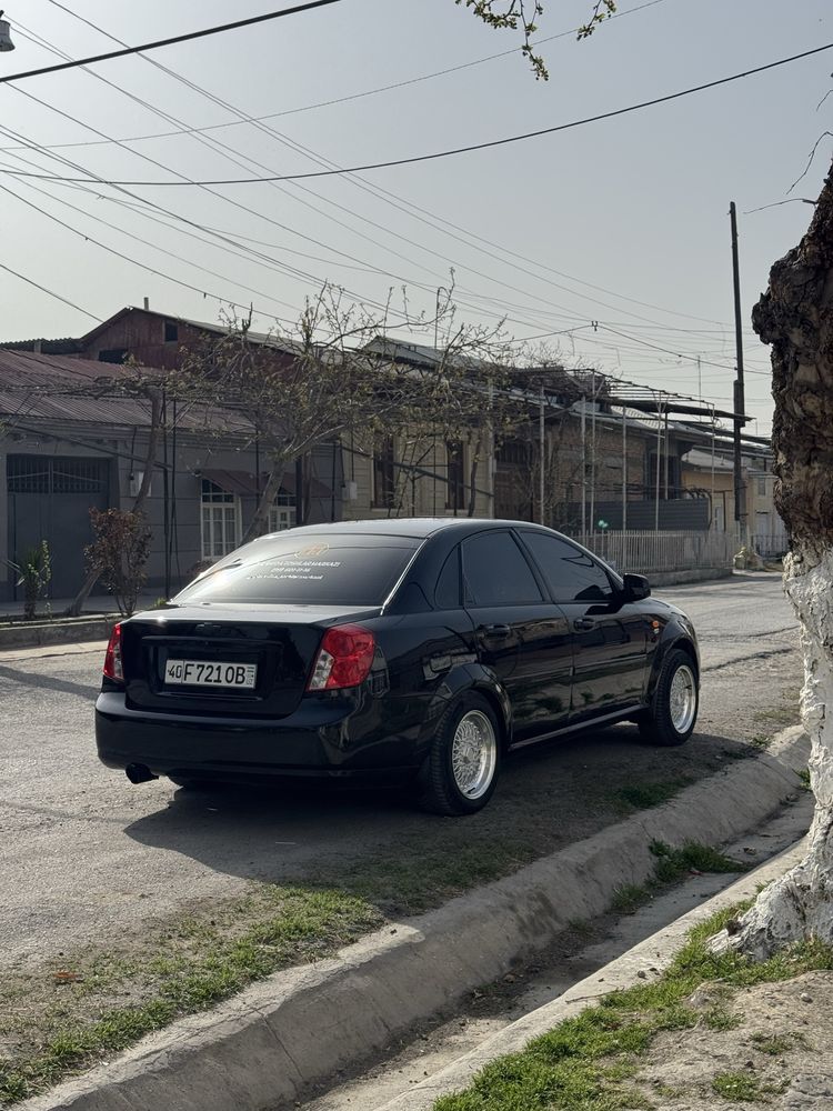 Lacetti 2010 Kuzof 2023