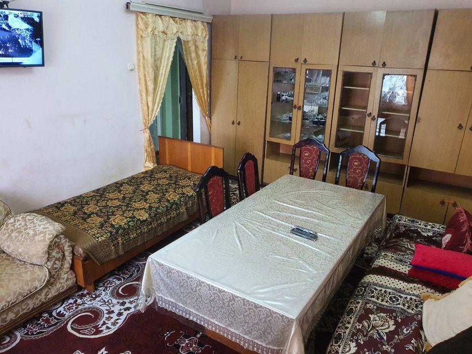 Продажа 3/4/4 на Юнусабад Шахристанская, кирпич Галерейка