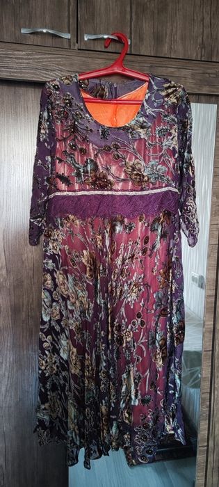 Всё по 150 000 сум.