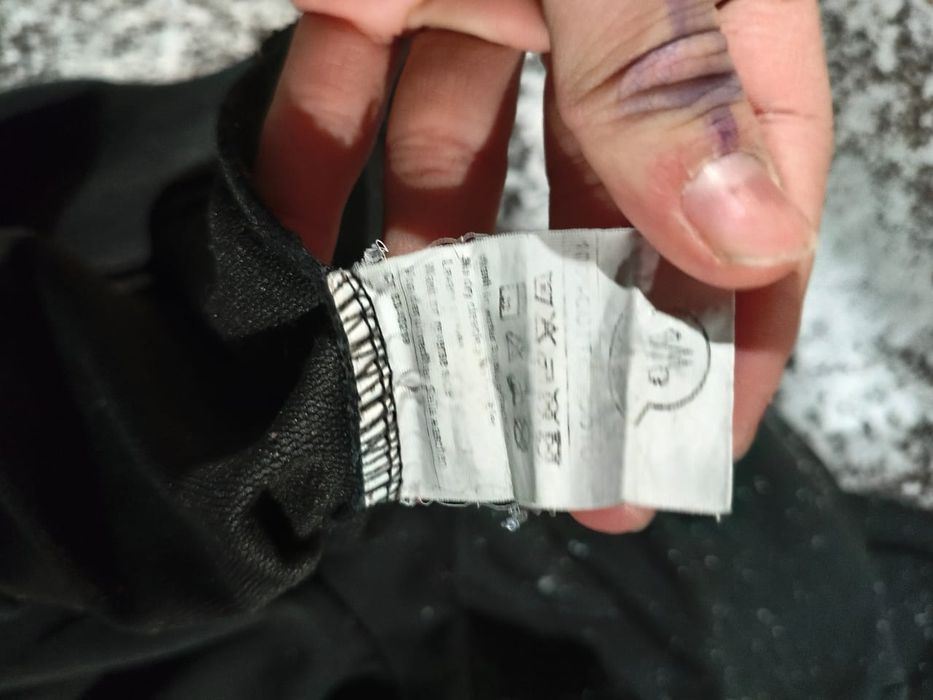 Продам кофту монклер