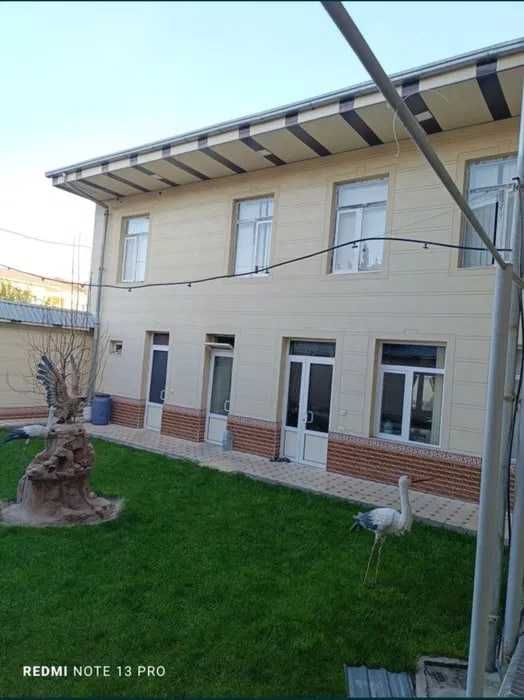Продаётся дом в Юнусабадском районе ориентир  улица Фарогат, 8 квартал