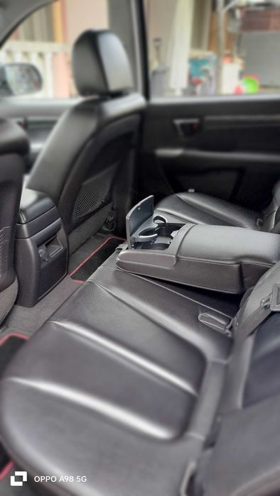 Hyundai Grand Santa Fe Luxury Edition 7 locuri