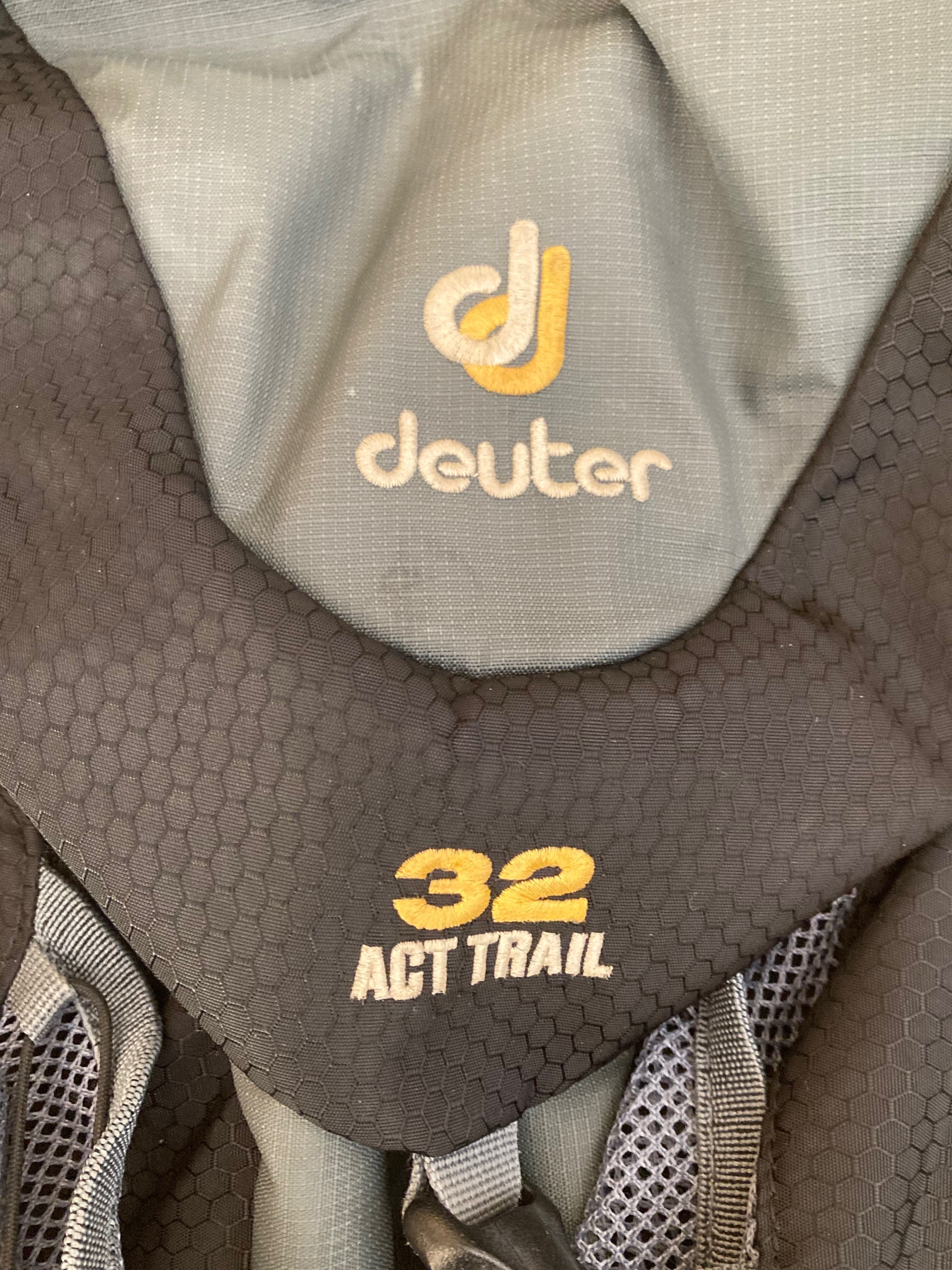 Туристическа раница Deuter 32 act trail