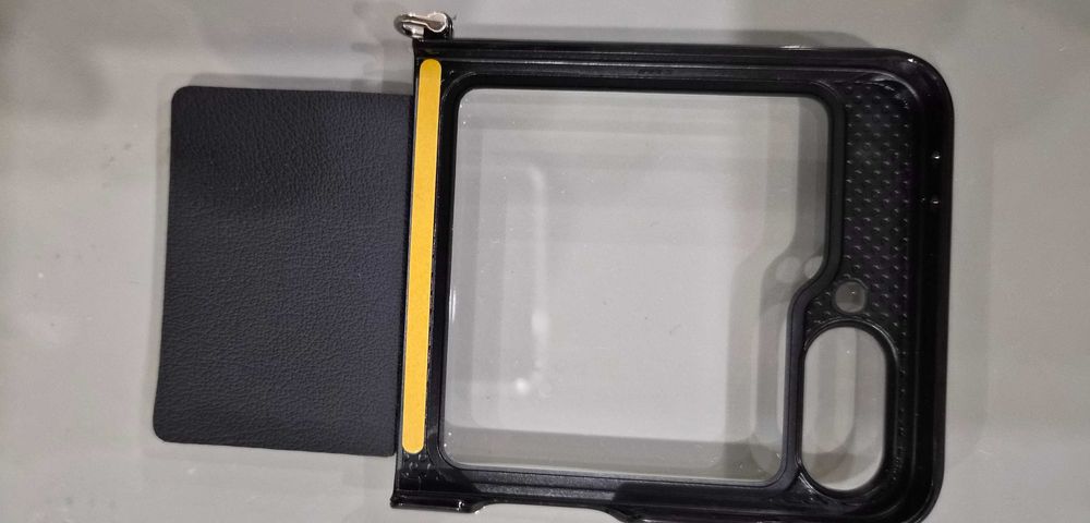 Кейс за Samsung z flip 6