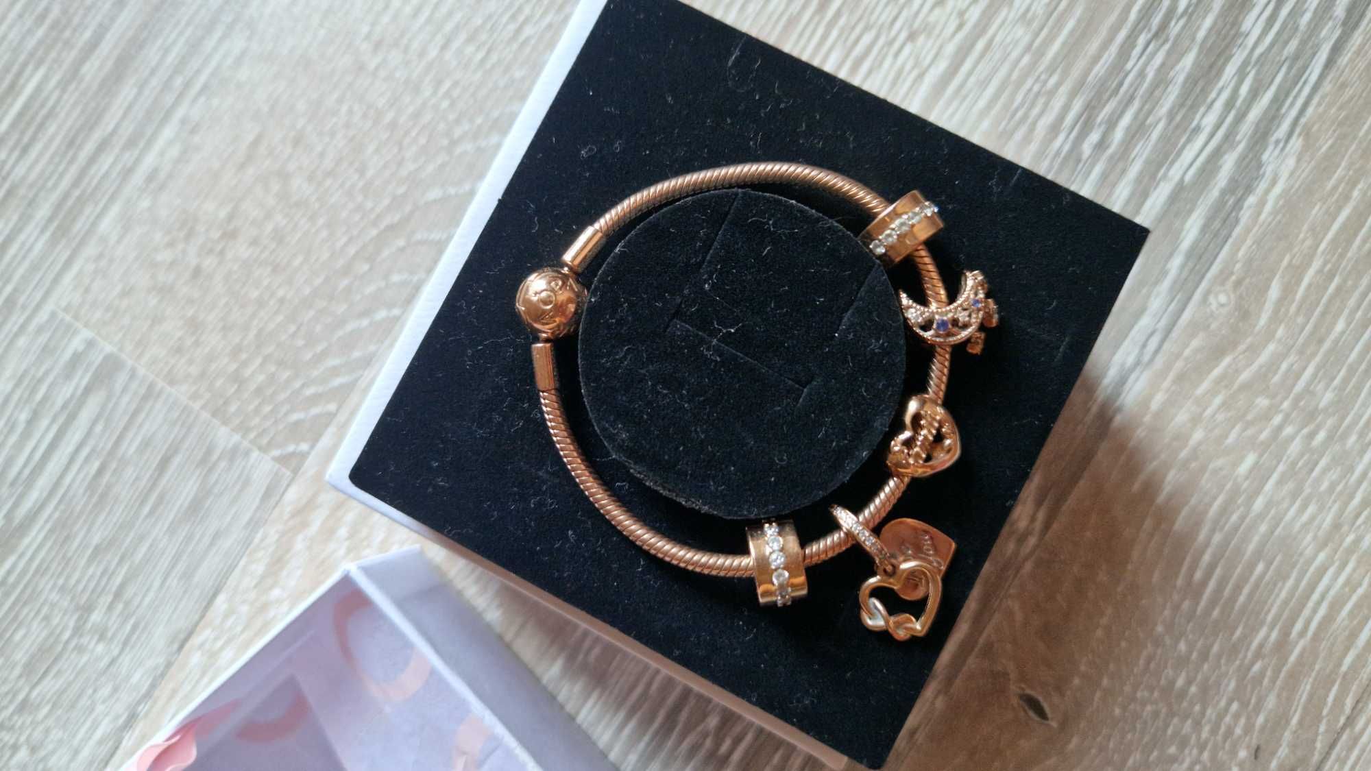 Розово злато гривна  Pandora