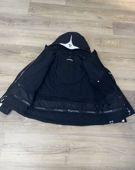 Geacă Schöffel Project 3000 cu sistem de salvare