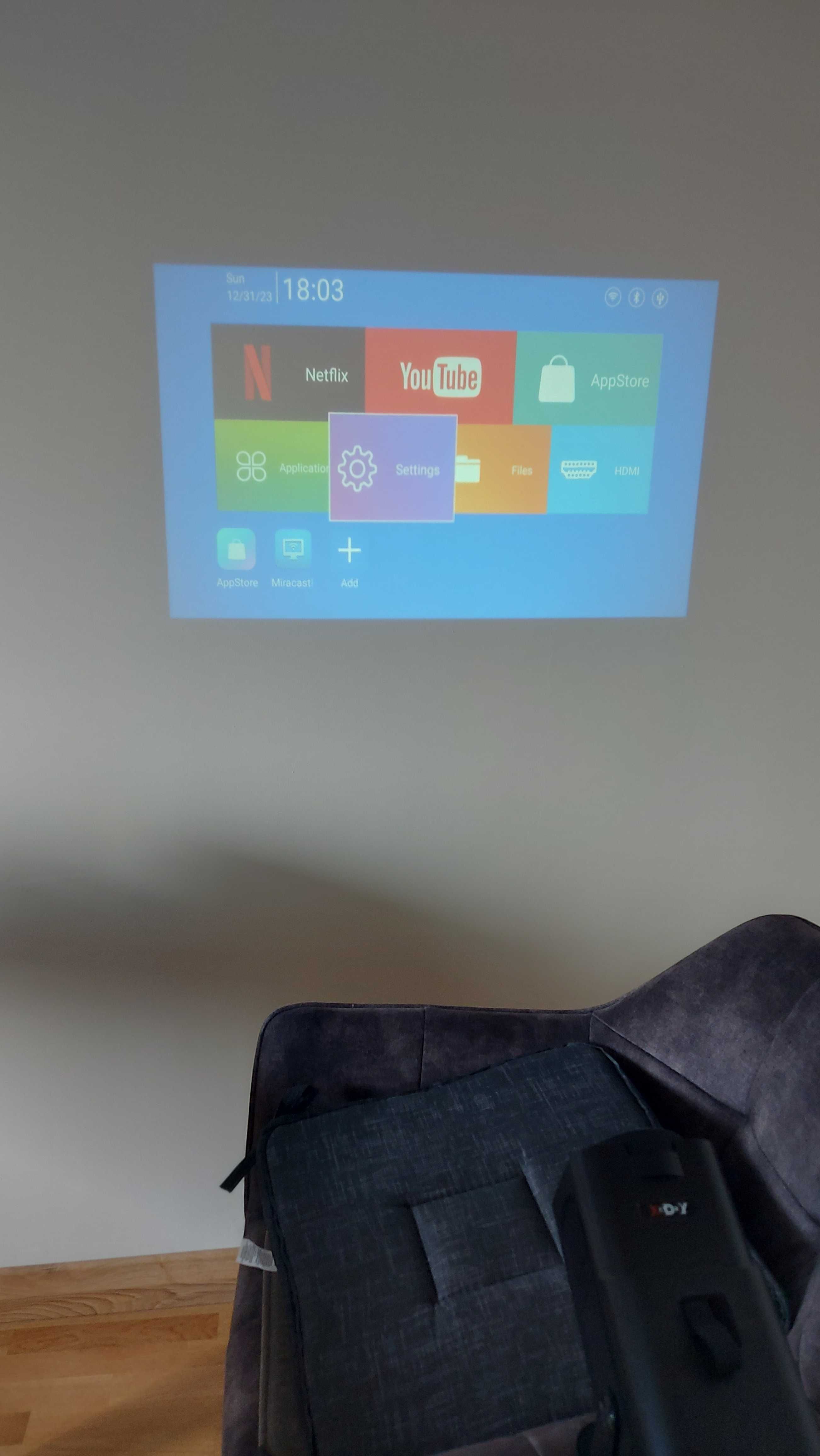 Мултимедия Portable smart projector Model Gimbal 5