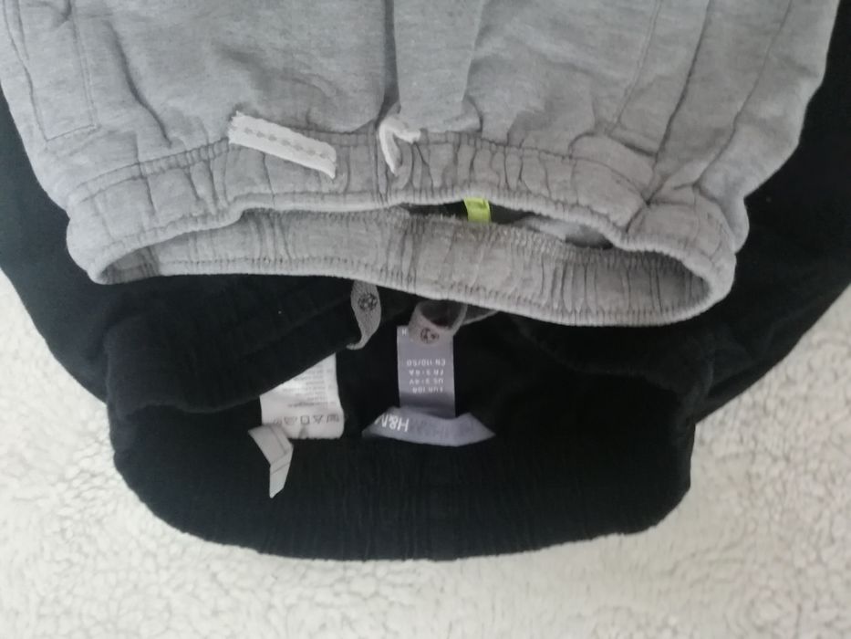 Pantaloni scurti 104