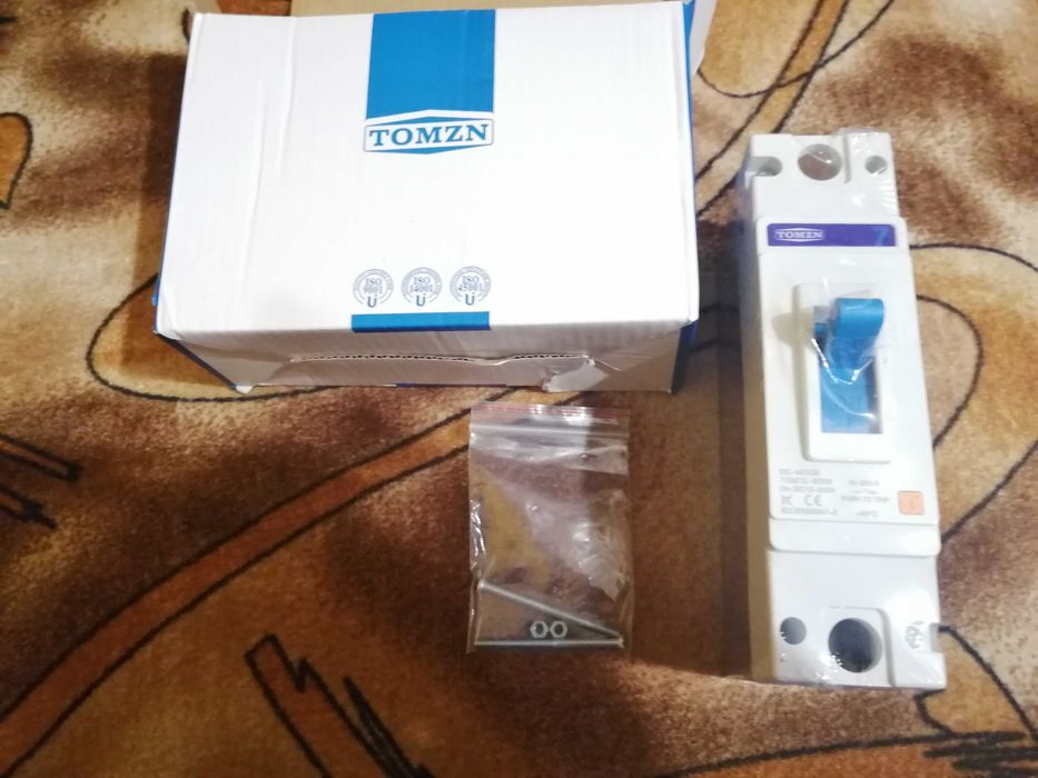 Шалтер за соларни системи TOMZN 1P 200A