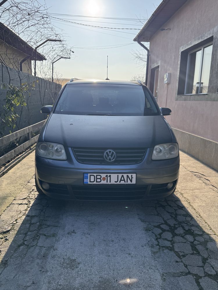 Vand touran 7 locrui 2.0 bkd