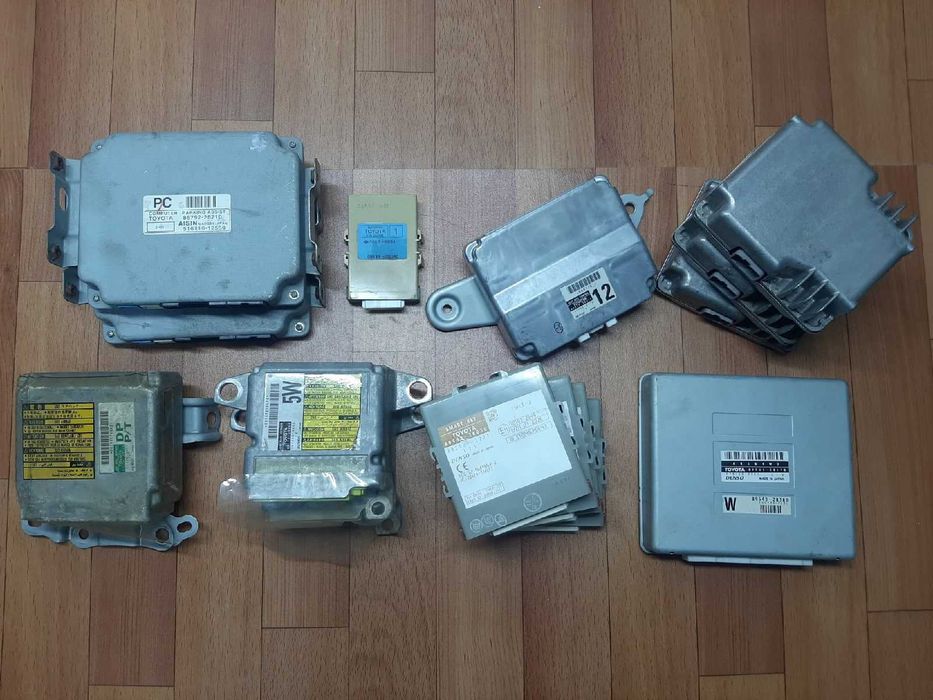 Продам Блок управления разные компьютер  Toyota Estima 40 / 50