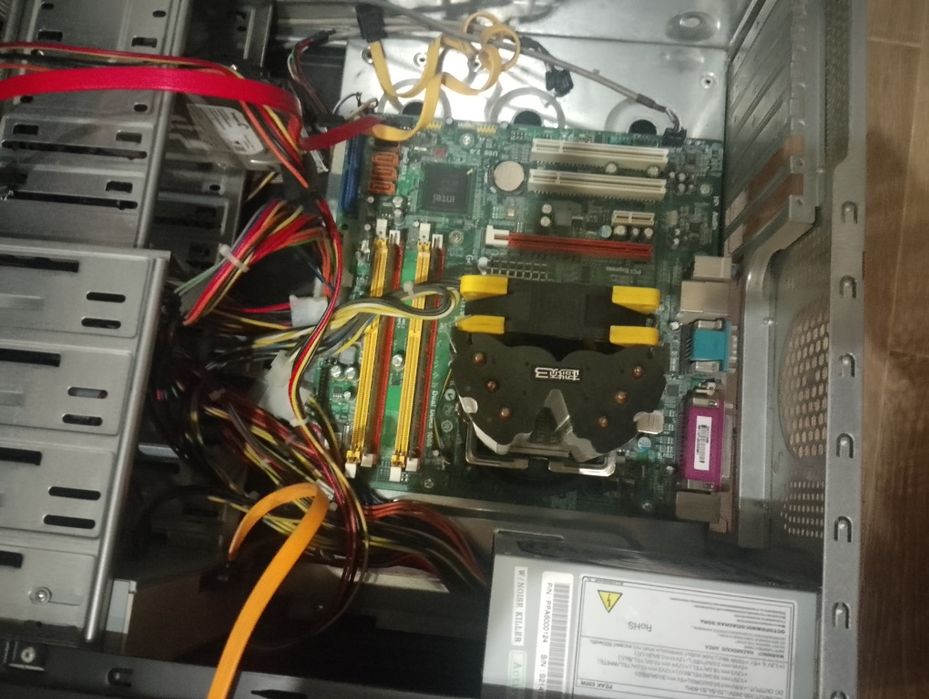 Продам ПК на 775 сокете,и второй комплект с ддр3