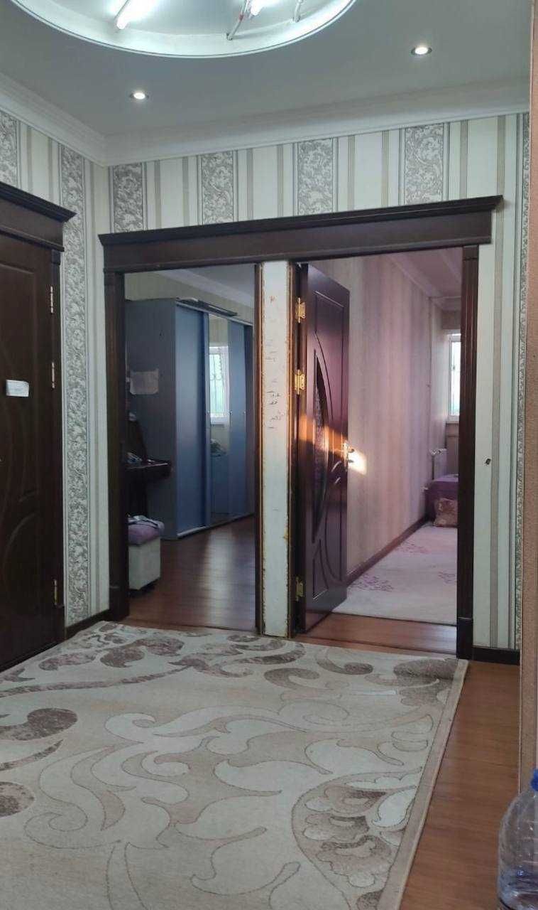 ц5 2/5/9 60м2 , хороший ремонт Метро минор , продается квартира