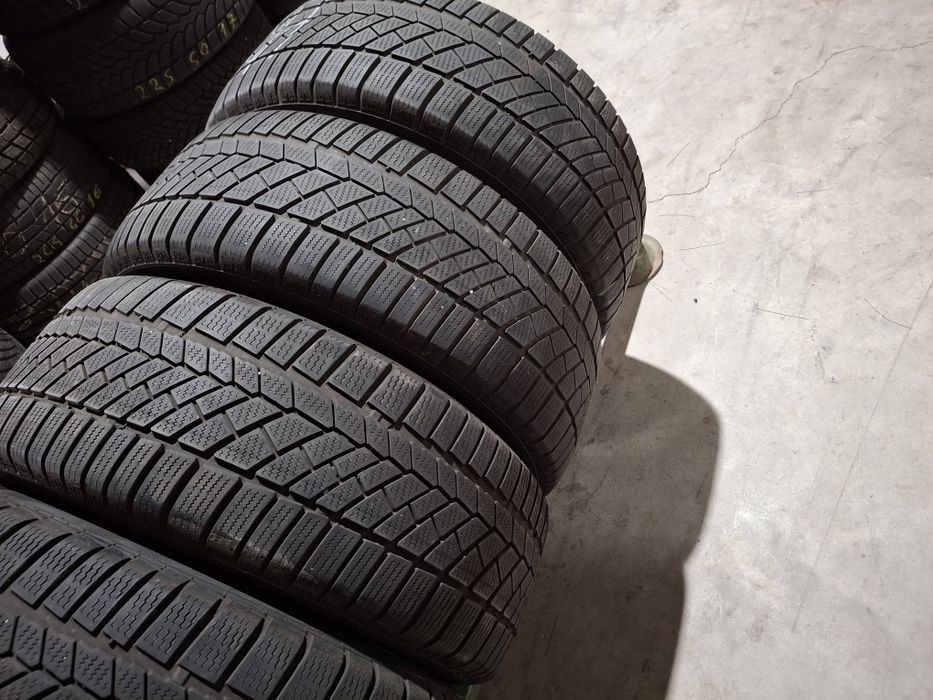 4 Anvelopele de iarnă 225 55 r16 Continental
