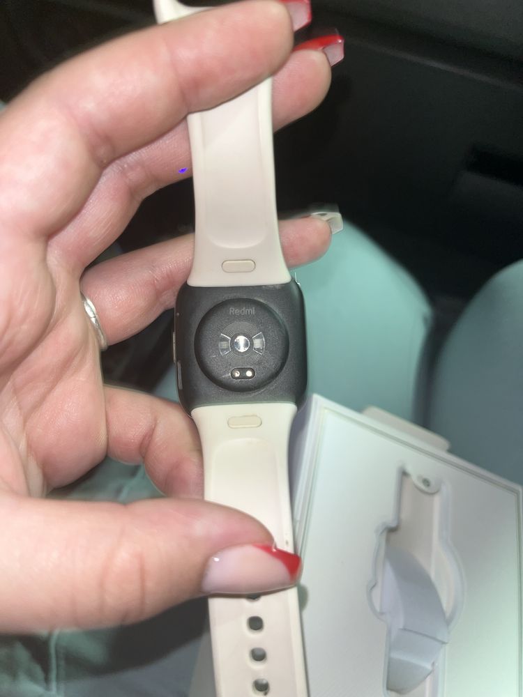 Смарт часовник Xiaomi Watch 3