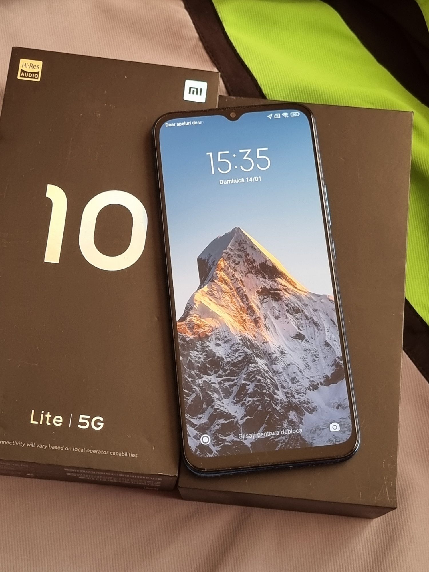 Xiaomi 10 Lite 5G, 128Gb, 6Gb Ram, CA NOU, Liber de rețea!!!