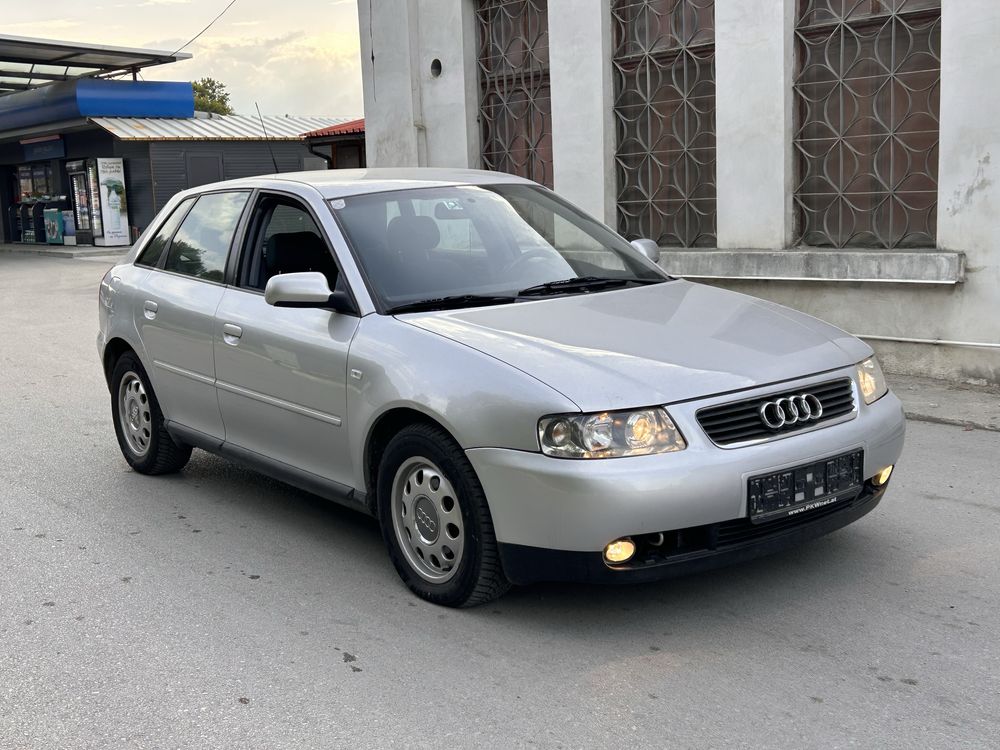 Audi A3 1.6 бензин
