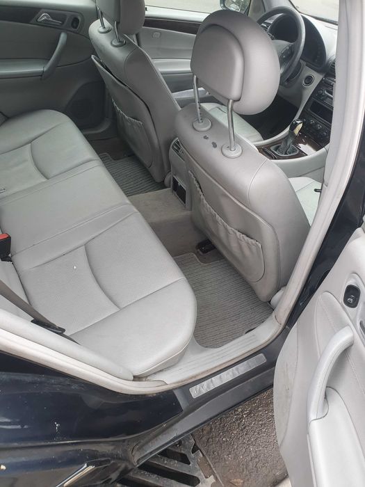 Vand mercedes benz c220 cdi 2003