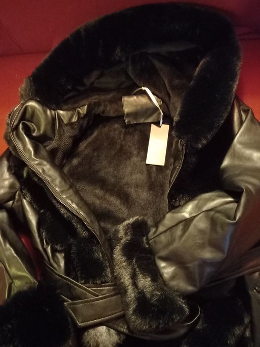 Haina de piele ecologica