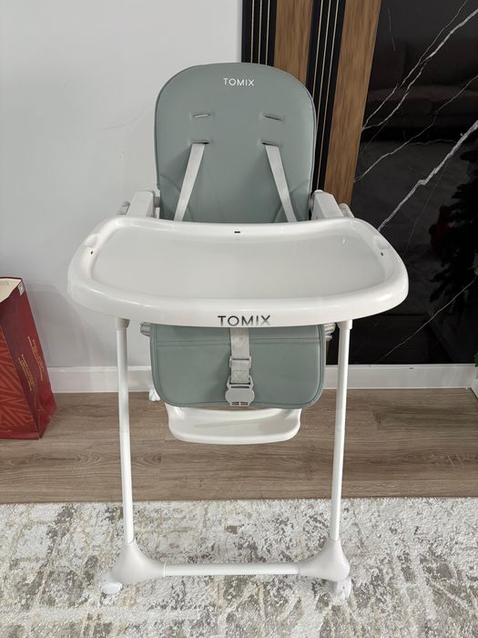 Детский стульчик для кормления
