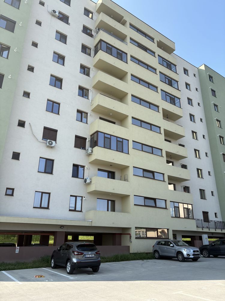 Inchiriez pe termen lung  apartament 2 camere