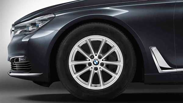 Зимен К-т 17" BMW Джанти 618 Гуми Pirelli Датчици БМВ G30 G31 G32 G11