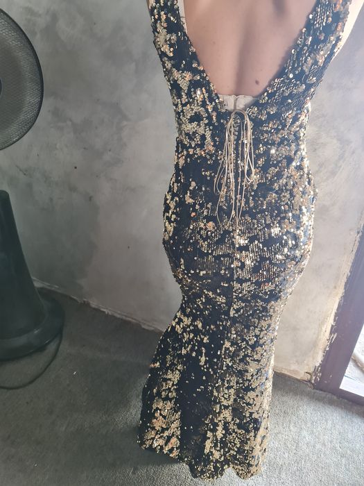 Vând rochie de seară