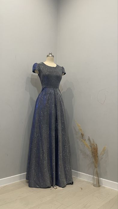 Праздничное платье которое подойдет и для свадьбы и на корпоротивов