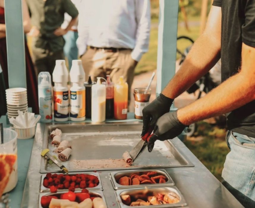 Inghetata   evenimente  Nunți | Botezuri | Corporate | majorat