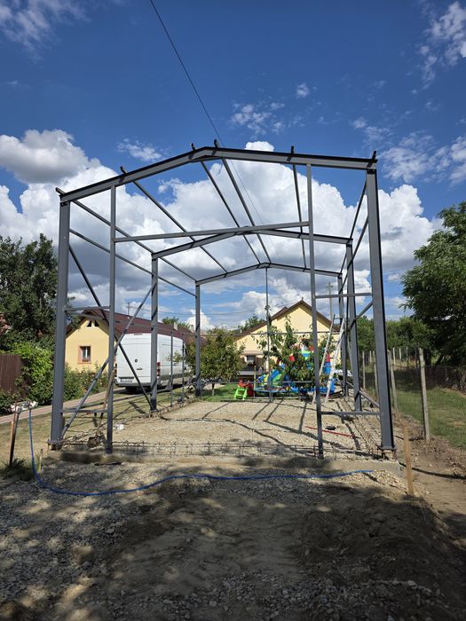 Vând hale metalice orice suprafață doriți

Noi suntem un atelier de co