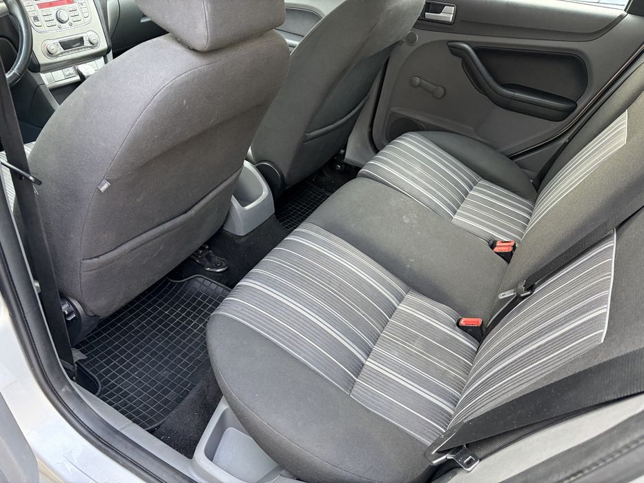 Ford Focus 1.6 benzina