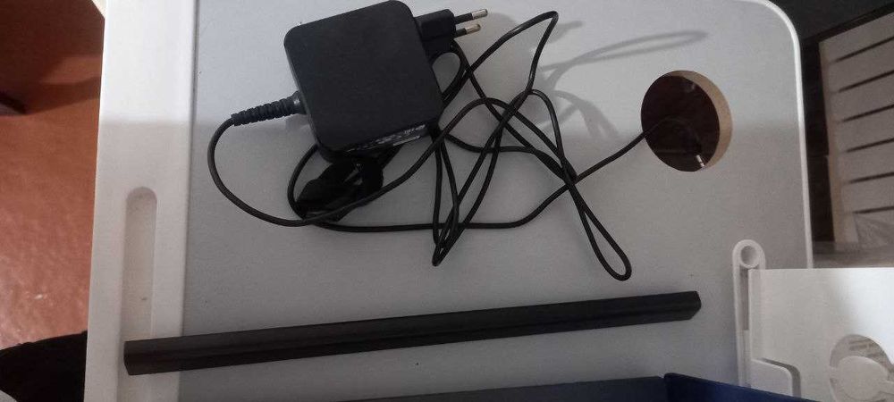 Lenovo 330-15IGM 81D1