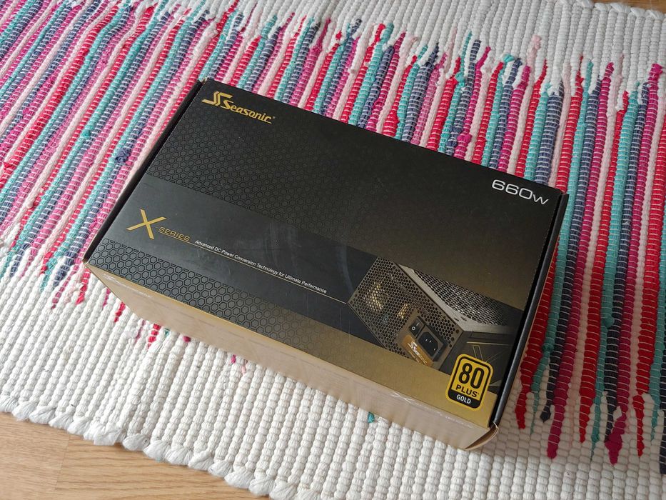 Sursa Seasonic X-series 660W Gold Full Modulara