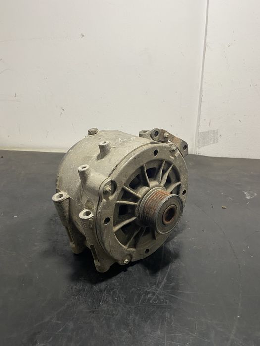 Alternator Mercedes ML 2.7 CDI ML W163 ML270 A0001502550
